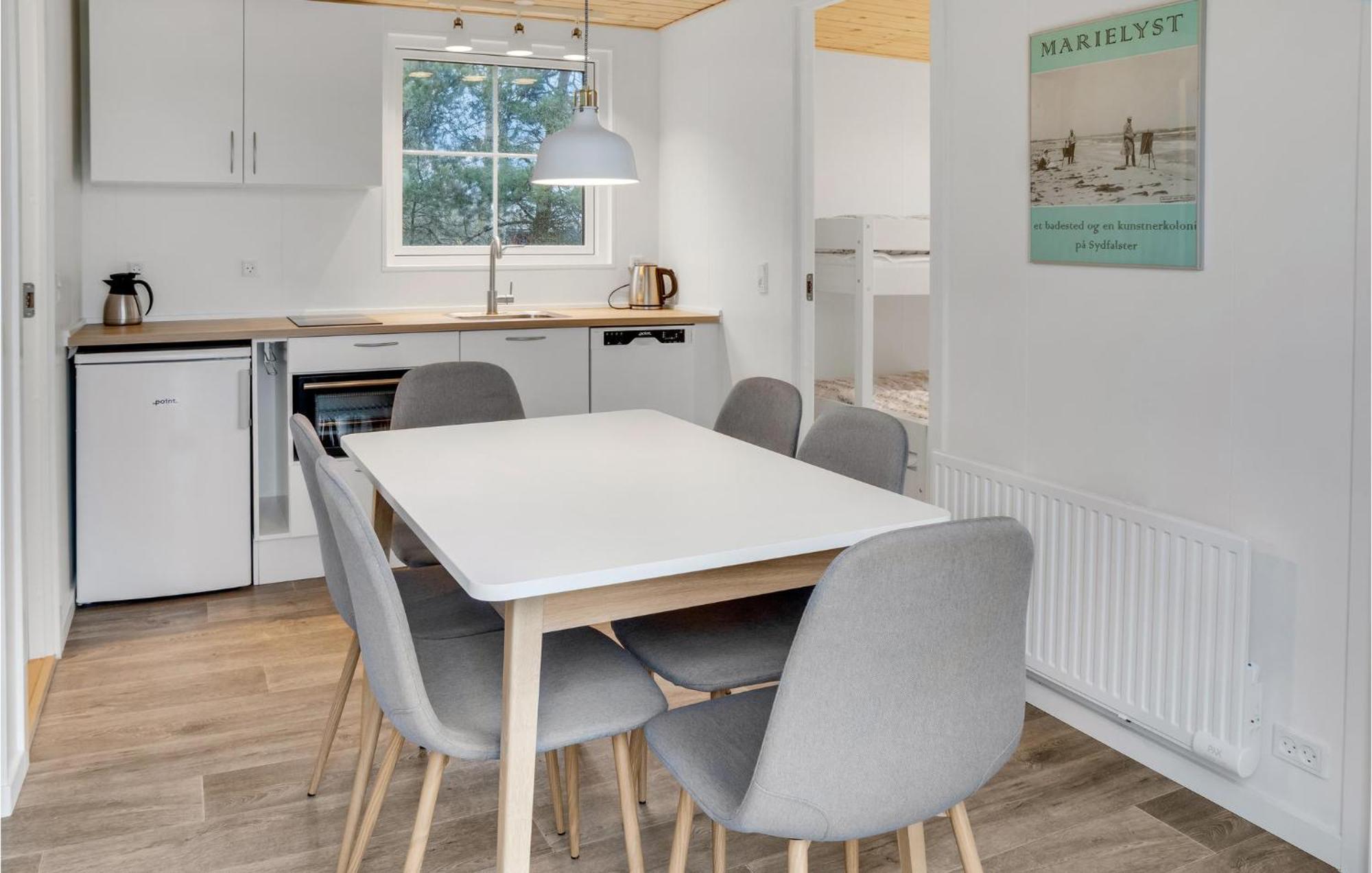 2 Bedroom Nice Apartment In Vaeggerlose Boto By Luaran gambar